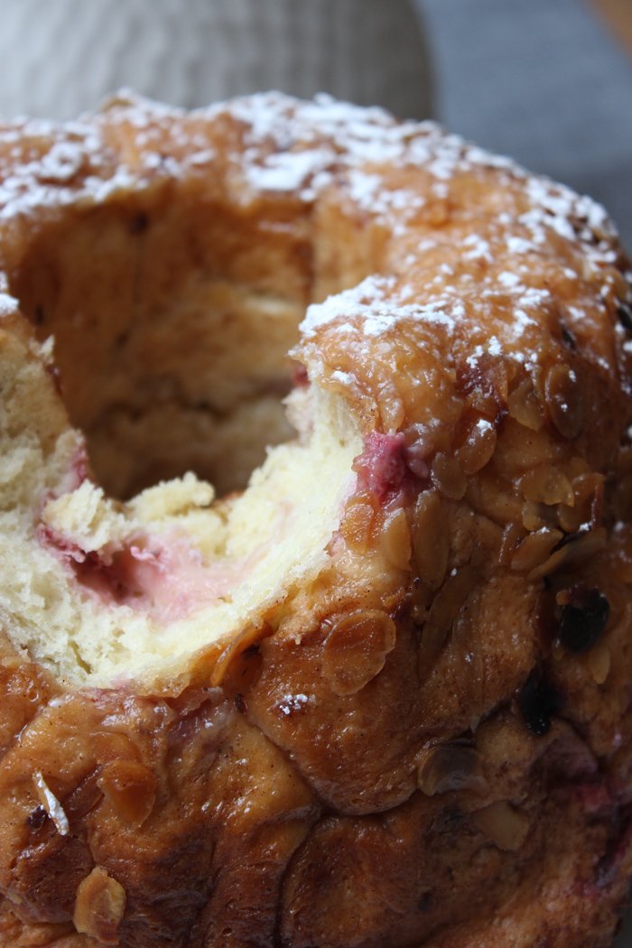 IMG Himbeere Cheese Cake Monkey Bread 02