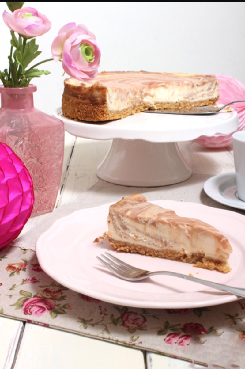 Rhabarber Cheesecake mit Gluten Free Cornflakes