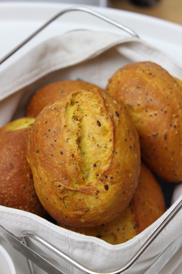 Low Carb-Kurkuma Eiweißbrötchen Rezept – Einfach und Superlecker