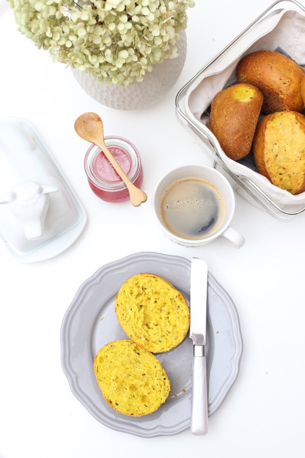 Low Carb-Kurkuma Eiweißbrötchen Rezept – Einfach und Superlecker