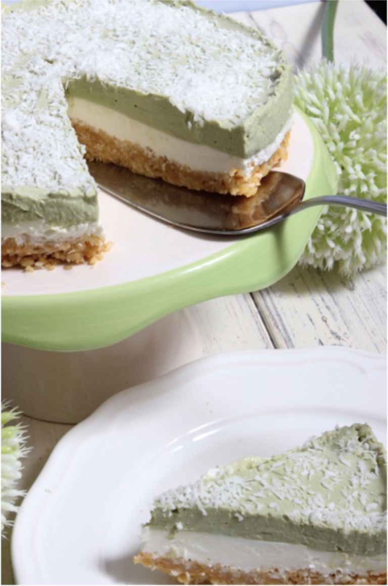 Matcha Mascarpone Cocos Cake & Gerstengras Pulver von jomu