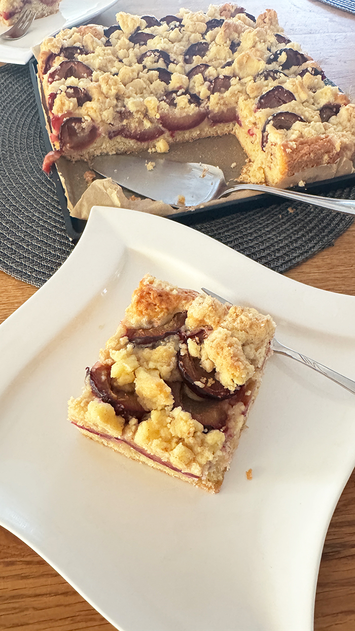 Zwetschgenkuchen mit Streuseln Rezept vom Blech